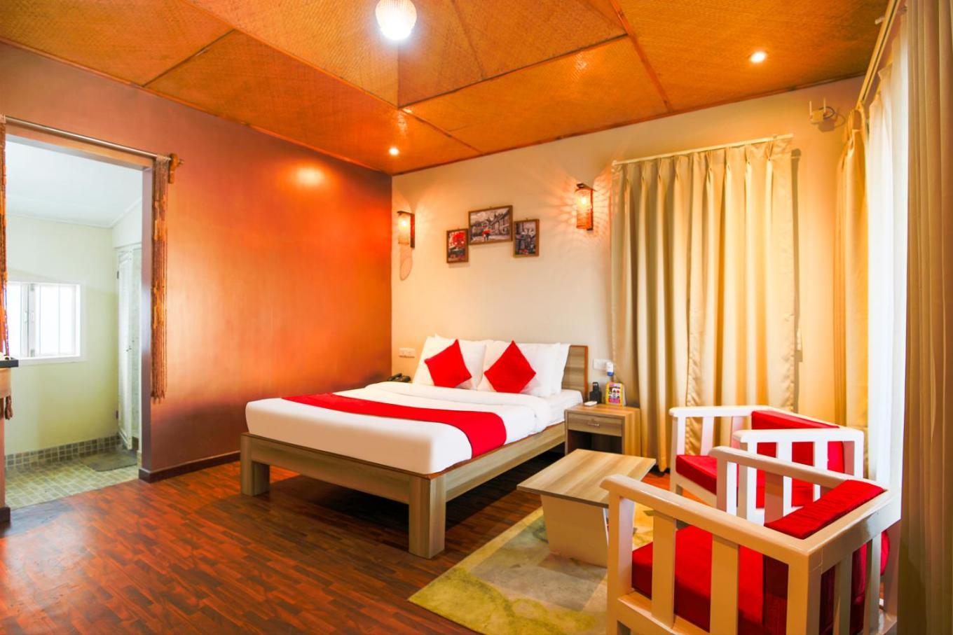 La Nicholas Lake View By Summit Hotels Shillong Exterior photo